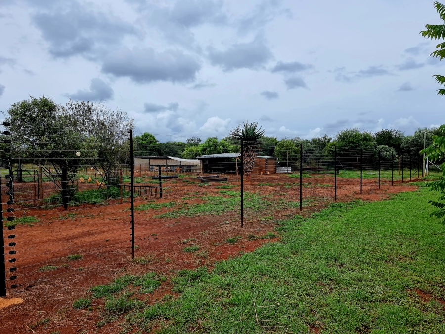 Commercial Property for Sale in Doornlaagte A H North West